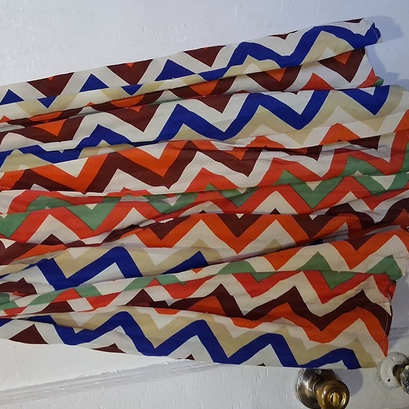 Colorful Geometric Pattern Dress - Picture 3 of 3